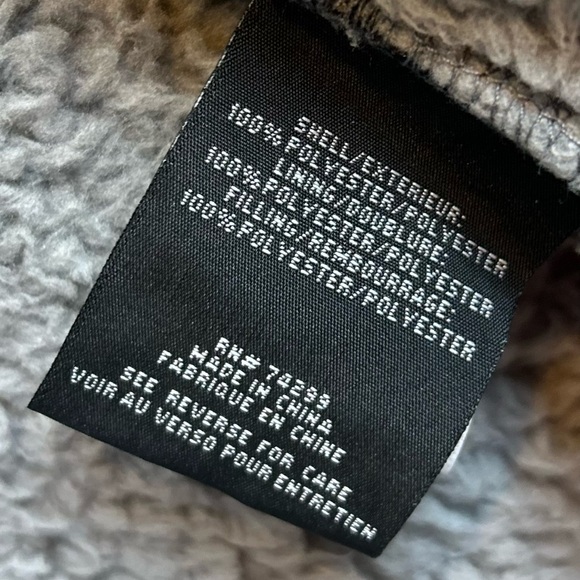 NWT Steve Madden Women’s 1X Quilted Fleece Black and Gray Jacket - Picture 8 of 12